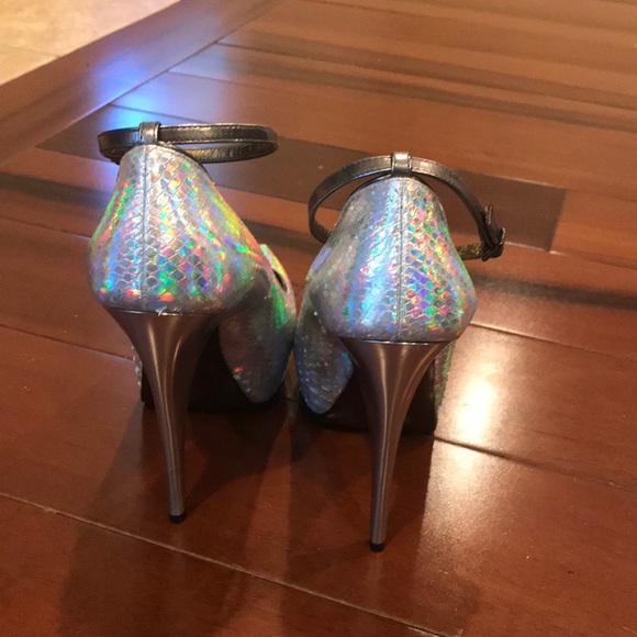 Lanvin - Picture 3 of 7